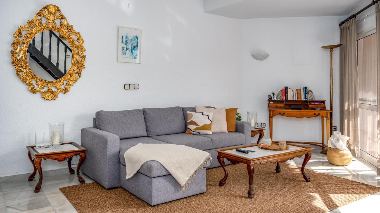Apartment Stunning Calahonda Duplex With Terrace And Pool By Costarentals - Ref 190 Sitio de Calahonda