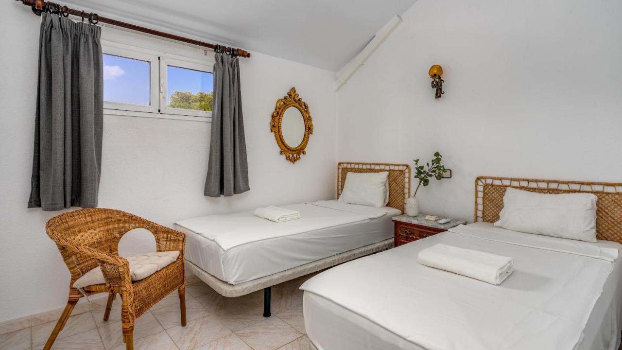 Stunning Calahonda Duplex With Terrace And Pool By Costarentals - Ref 190 Sitio de Calahonda