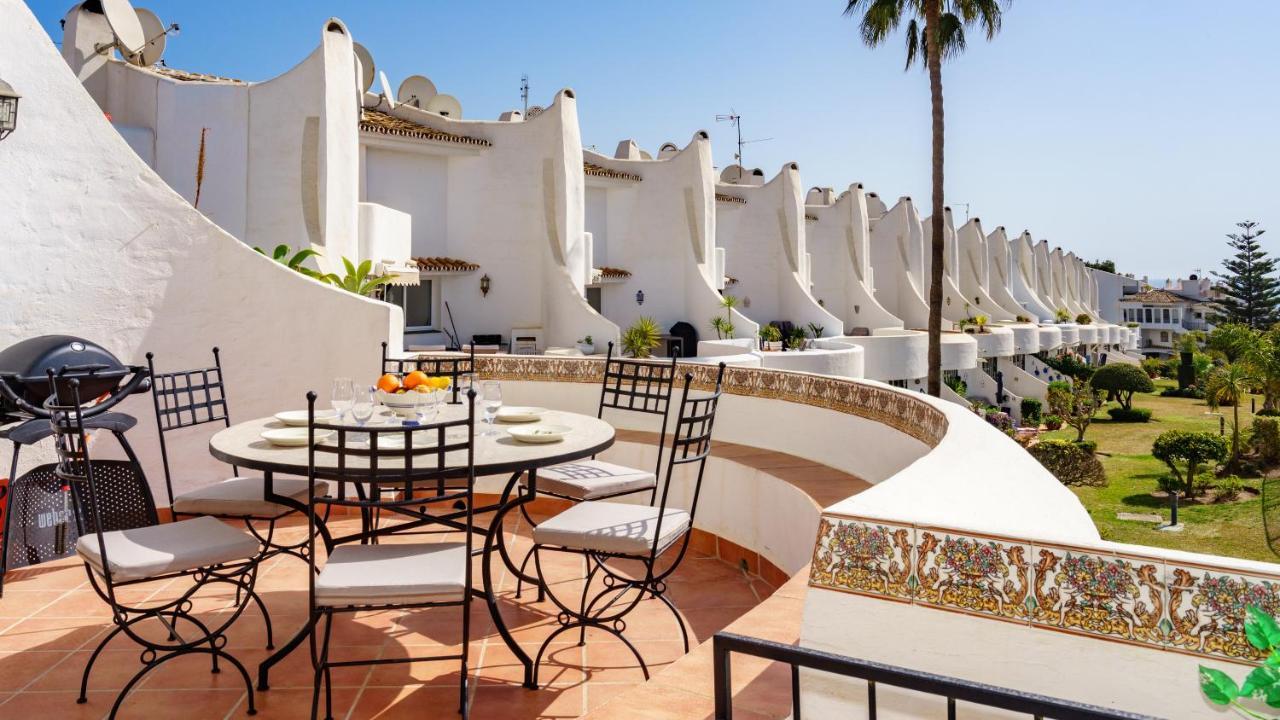 Apartamento Stunning Calahonda Duplex With Terrace And Pool By Costarentals - Ref 190 Sitio de Calahonda